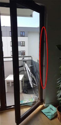 Na czerwono zaznaczony obszar gdzie powietrze wchodzi do mieszkania