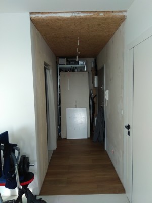 przedpokój surowy 1.jpg