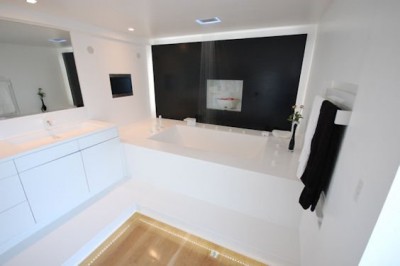 Luksusowe wyposażenie łazienek na wymiar. Producent - Luxum